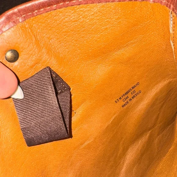 NEW Frye Melissa button 2 tall boots brown 8.5 - Picture 4 of 8